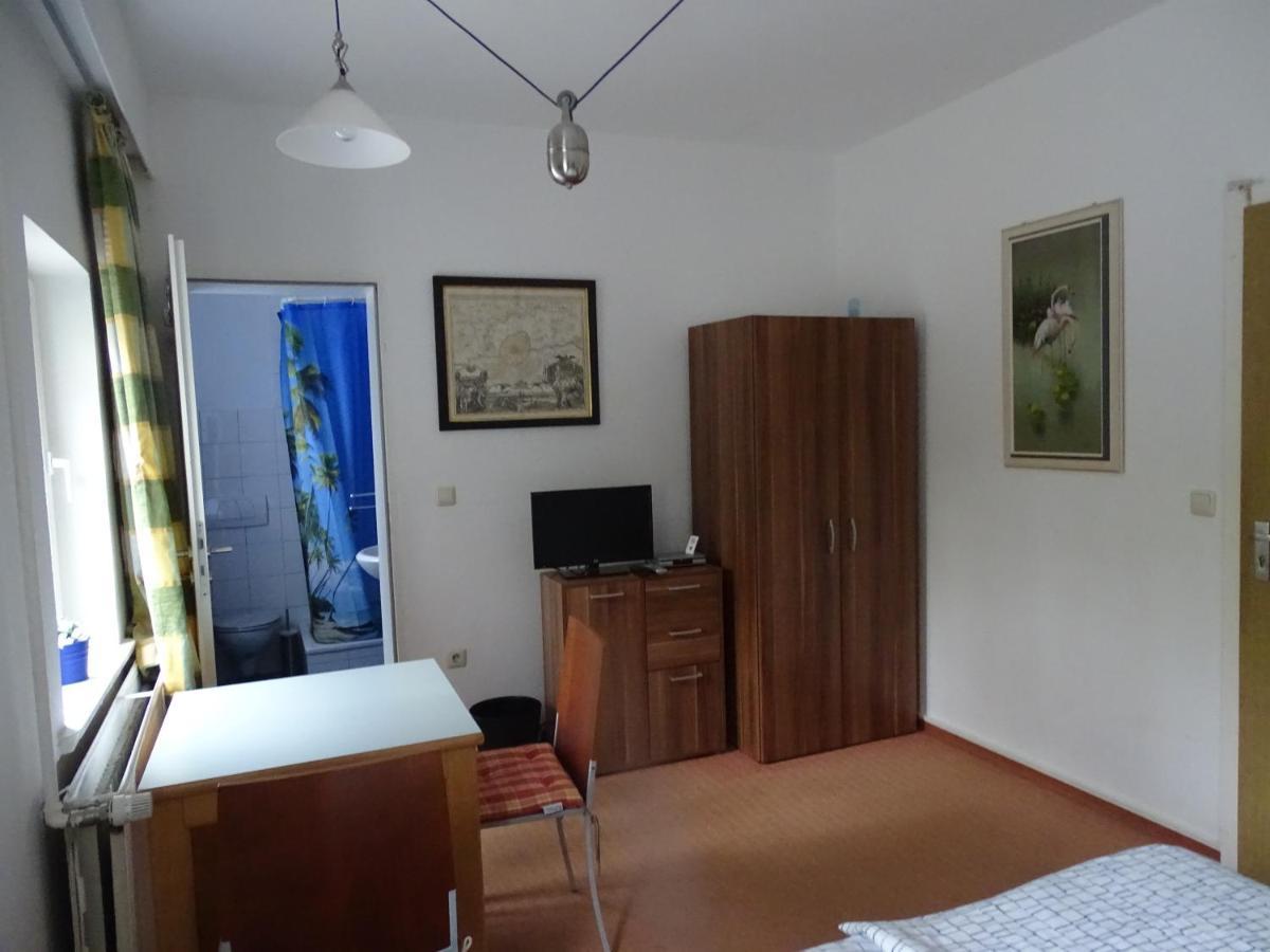 Gasthof Blaues Haus Hotell Bastorf Rum bild